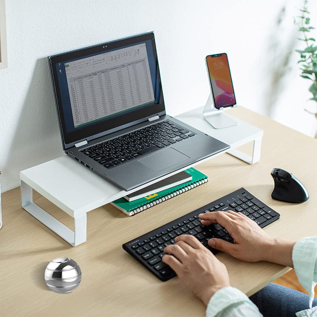 Kinetic Desk Toys,Full Body Optical Illusion Spinner Ball,Gifts for Men,Women,Kids 1.5” Size (Silver)