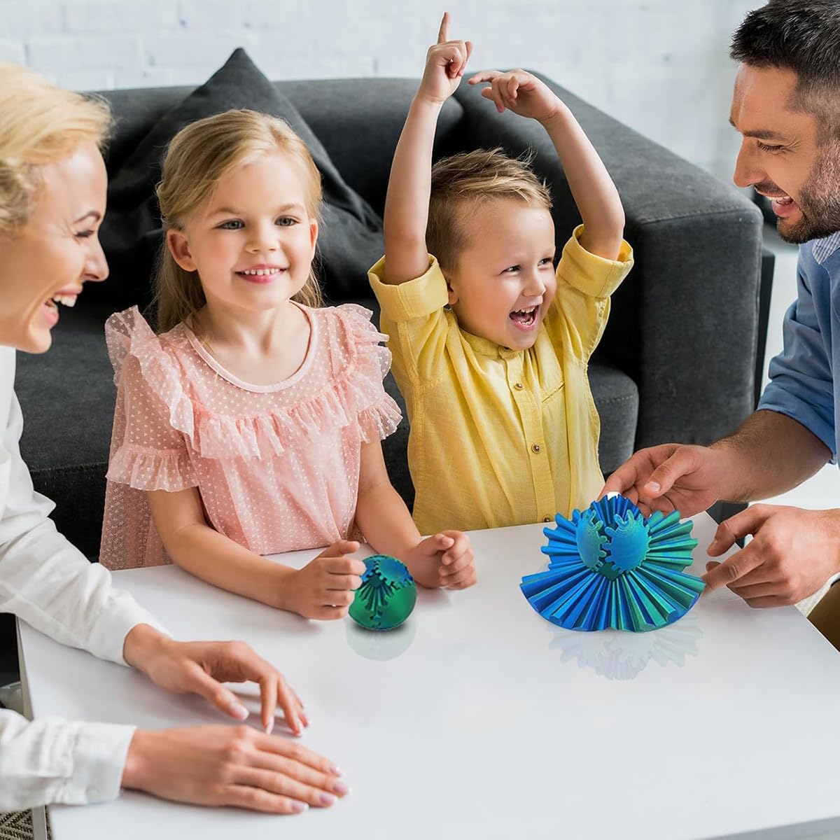 Gear Ball Gear Sphere 2 Pcs 3D Printed Gear Cube Fidget Toys Spin Ball Gear Sphere Puzzle Stress Cube Desk Toys Creative Gifts for Adults Kids(2 Pcs-8)