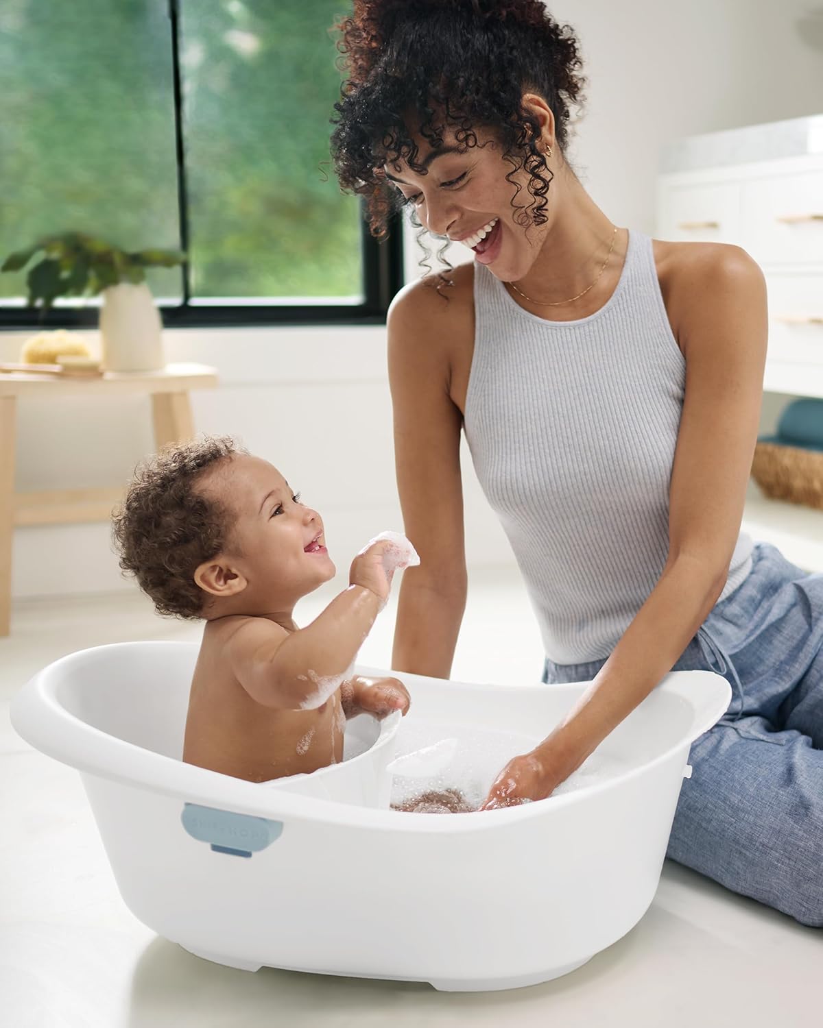 Skip Hop Baby Bath Tub 4-in-1 Grow with Baby Infant to Toddler Bathtub with Supportive Sling and Sit-Up Support Wave Age 0m+