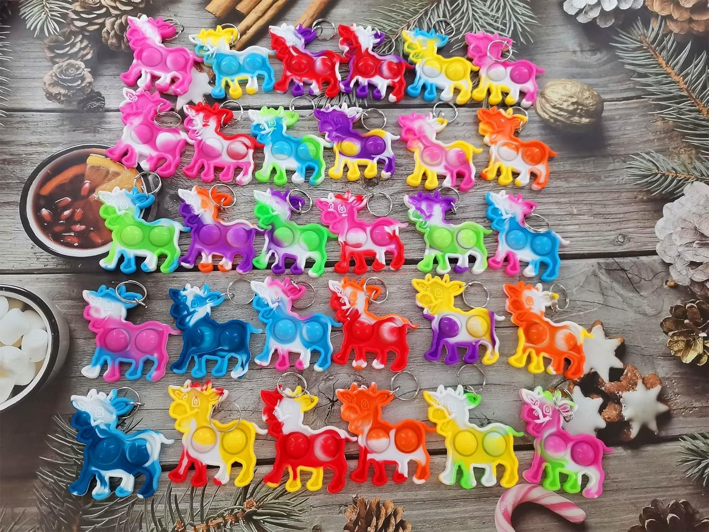 100 Packs Bulk cow Mini pop Fidget Backpack Keychain， boy and Little Girl,Kids birthday Party Favors,summer Students Bubble Prize gifts