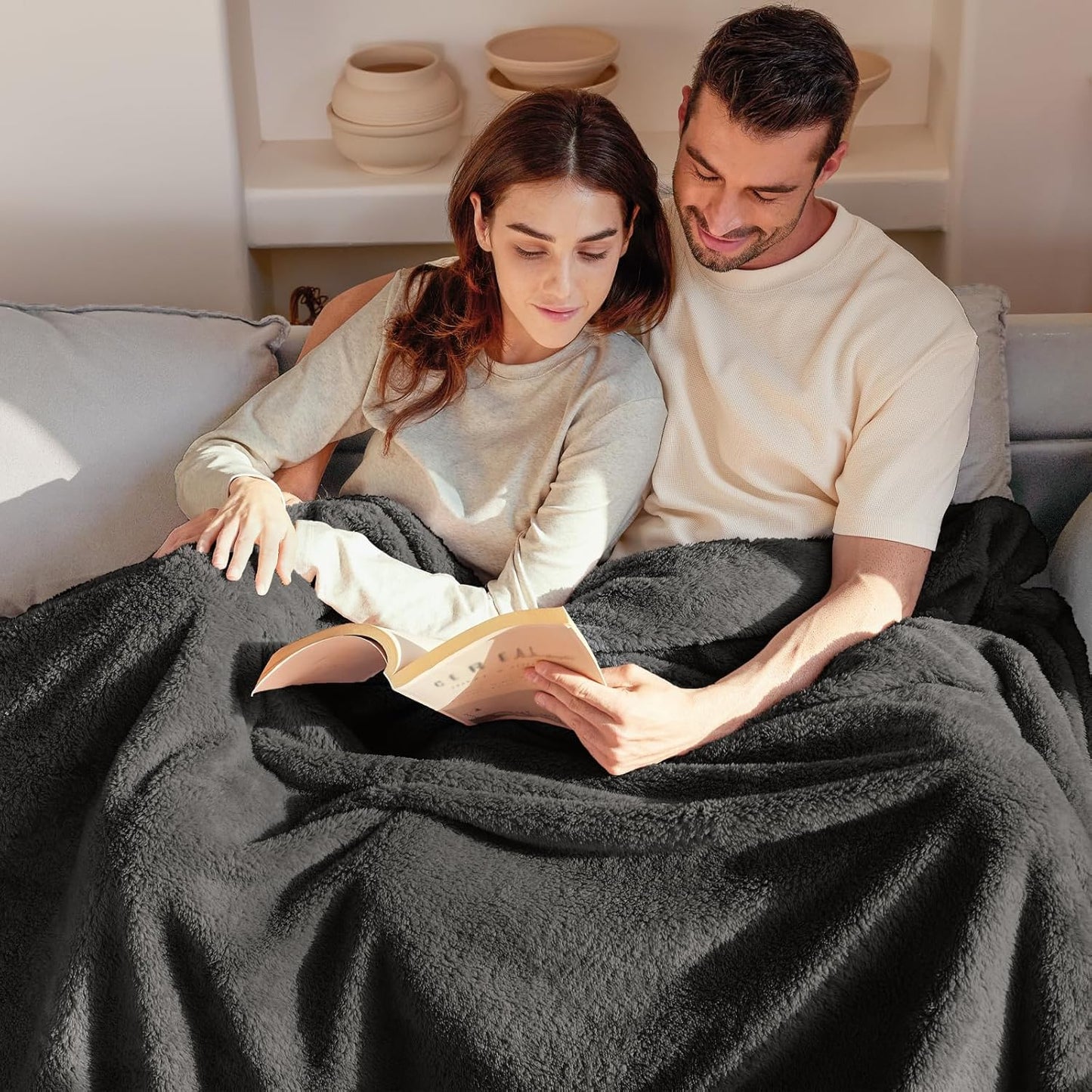 Exclusivo Mezcla Queen Size Flannel Fleece Blanket, Super Soft Velvet Plush Bed Blanket, Fuzzy Cozy and Warm for All Seasons, 90x90 Inches, Dark Grey