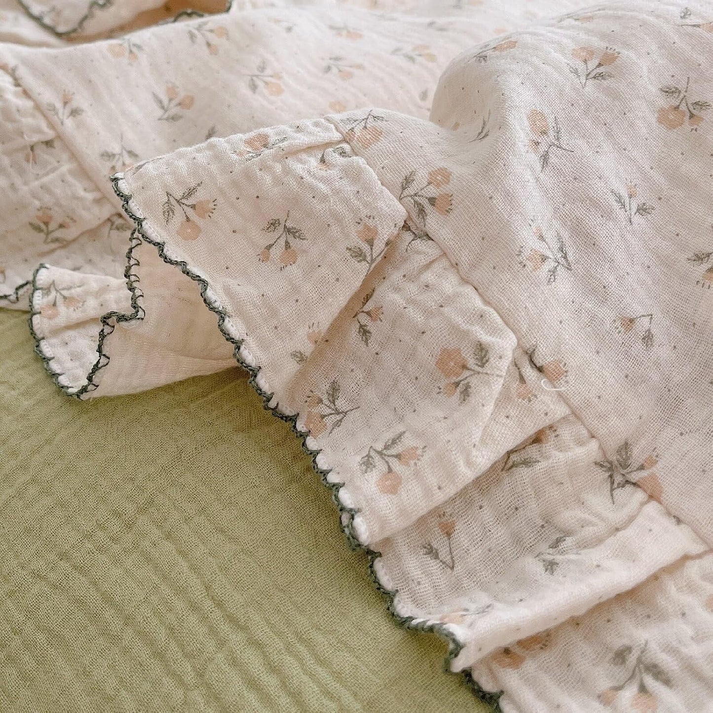 BuLuTu Cotton Muslin Kids Toddler Pillowcase Sprout Pattern, Shabby Chic Nursery Pillow Cover with Ruffle Edge, Soft Durable Travel Pillow Case for Boys Girls Bedding Decor, 14"x20",Machine Wash